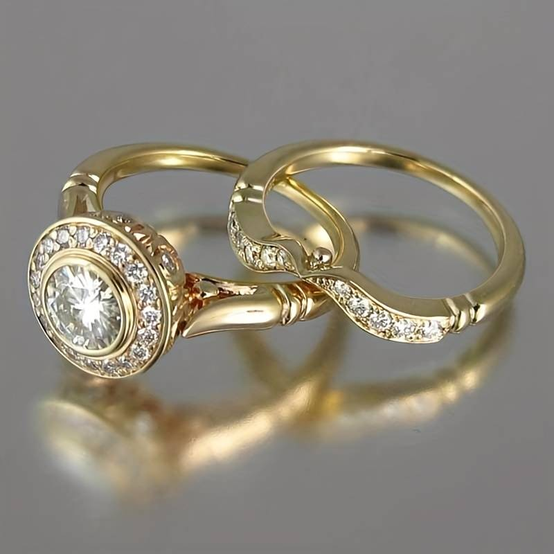 Classic Gold and Zirconia Ring Collection