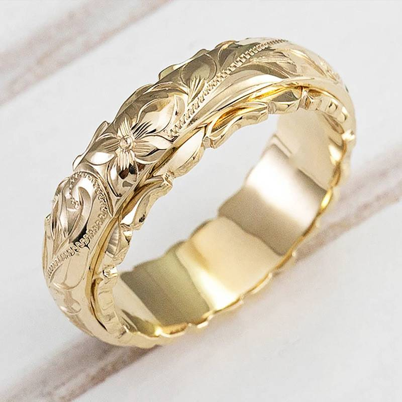 Antique-Inspired Golden Floral Ring