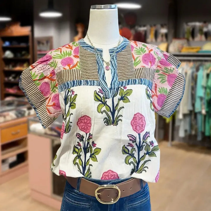 Uriella™ – Airy Boho Blouse That Doesn’t Hug Tight