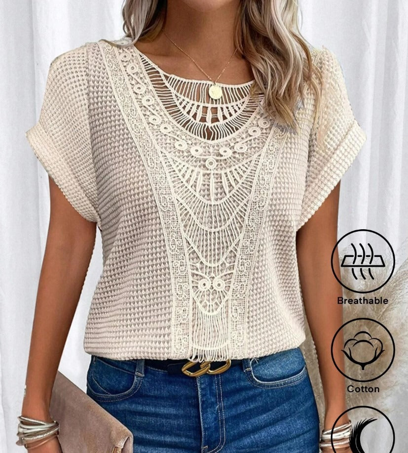 Clio - Elegant Knitted Top Featuring Exquisite Details