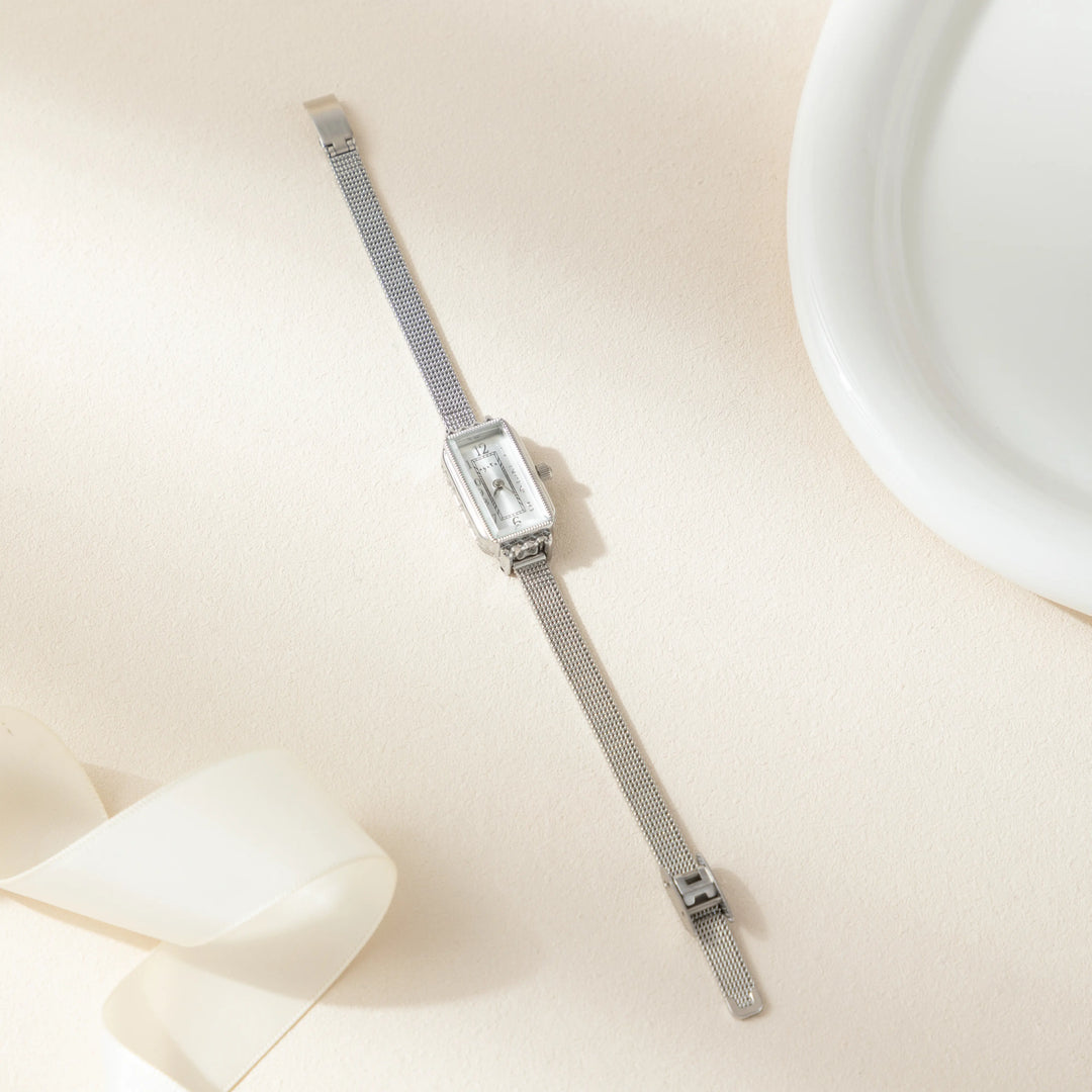 Lucky Fours® Phila | Stylish watch