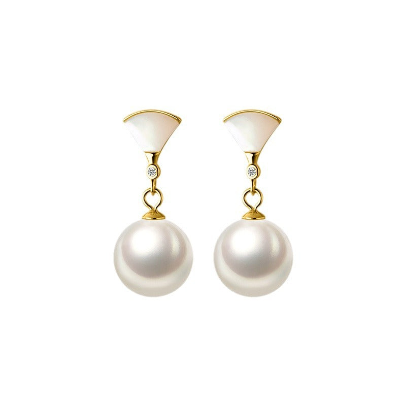 Freshwater Pearl Earrings | Timeless Elegant Accessory